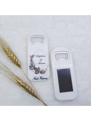 Hayaller Dükkanı 30 Adet Kahverengi Çiçek Baskılı Dikey Açacak Magnet 4,5x10,5 Cm Uv Nikah Şekeri Nişan Ği