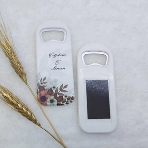 Hayaller Dükkanı 30 Adet Kahverengi Çiçek Baskılı Dikey Açacak Magnet 4,5x10,5 Cm Uv Nikah Şekeri Nişan Şekeri