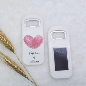 Hayaller Dükkanı 30 Adet Kalp Baskılı Dikey Açacak Magnet 4,5x10,5 Cm Uv Nikah Şekeri Nişan Ği