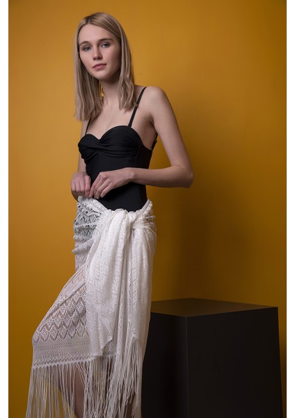 Désir Beyaz Dantel Püsküllü Belden Bağlamalı Pareo indirimleri