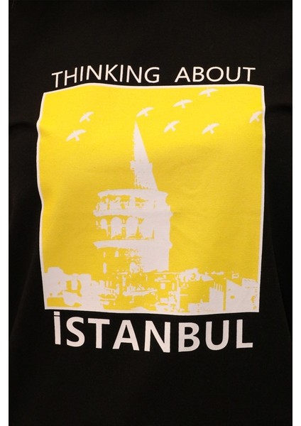 Kadın İstanbul Baskılı Bisiklet Yaka T-shirt