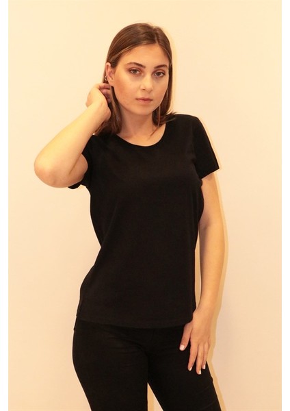 Kadın Siyah Bisiklet Yaka Basic T-Shirt