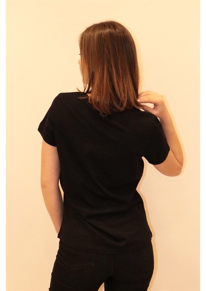 Kadın Siyah Bisiklet Yaka Basic T-Shirt