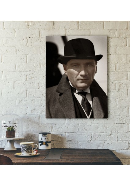 Gift Atatürk Tasarımlı Kanvas Tablo-2 30X50CM