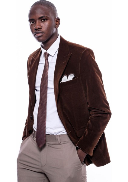 Erkek Çift Yırtmaç Sivri Yaka Slim Fit Ceket