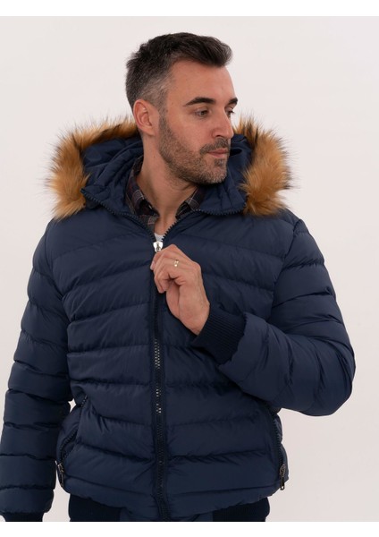 Erkek Kapüşonlu Slim Fit Şişme Mont