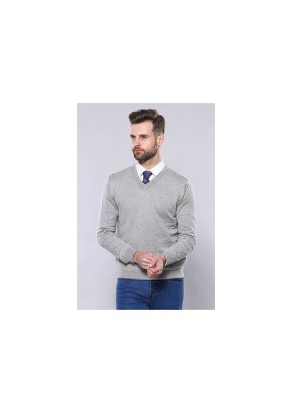 Erkek Desensiz V Yaka Slim Fit Triko
