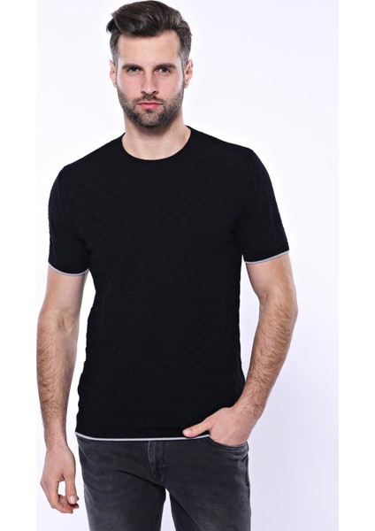 Erkek Slim Fit Bisiklet Yaka Desenli Pamuk Tişört fiyatları