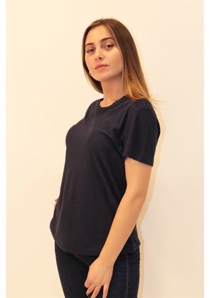 Kadın Organik Bisiklet Yaka T-Shirt