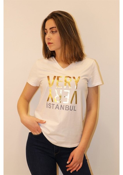 Kadın V Yaka Beyaz T-Shirt