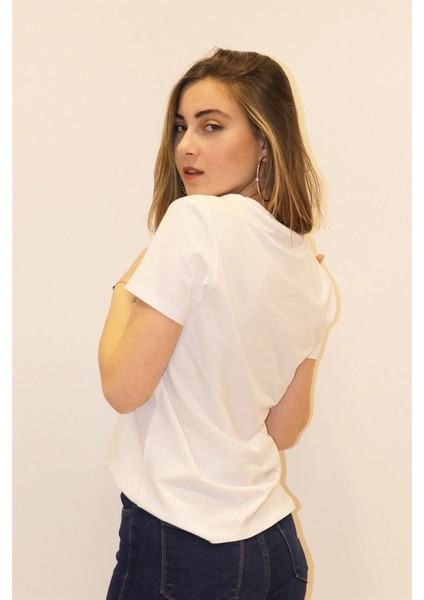 Kadın V Yaka T-shirt %100 Pamuk Tişört