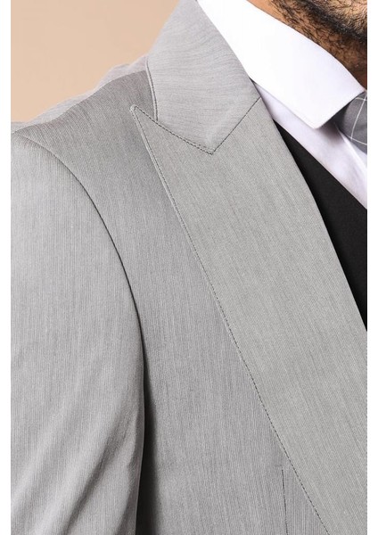 Erkek Sivri Yaka Slim Fit Yelekli Takım Elbise indirimleri