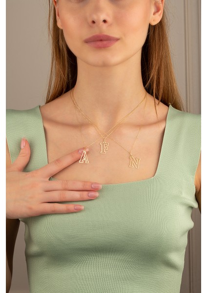 14 Ayar Altın L Harfi Kadın Kolye Ucu modelleri