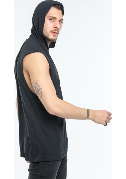 Kapşonlu Kolsuz Tshirt modelleri