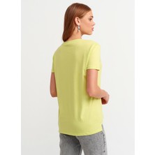 Dilvin 3470 V Yaka Basic T-Shirt-Lime