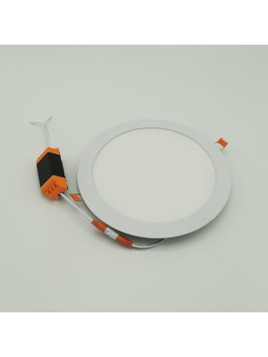 Sunlight Sıva Altı 15 Watt Slim LED Panel Armatür Trafolu Beyaz Gün Işığı