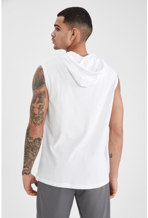 Defacto Erkek Kapsonlu T Shirt Ve Modelleri Hepsiburada Com