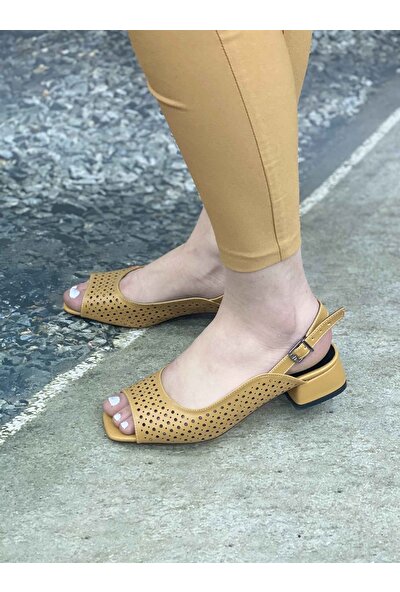 Altınayak Zımbalı Açık Kadın Topuklu Ayakkabı 2630 - Hardal
