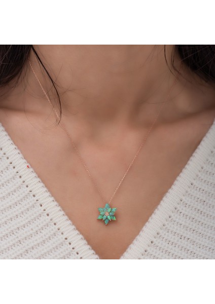 925 Ayar Opal Taşlı Gümüş Lotus Kolye modelleri