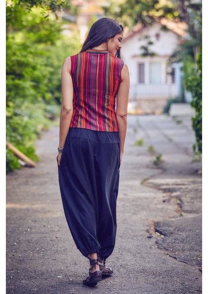 Hakim Yaka Çapraz Düğmeli Kolsuz Bluz fırsatları