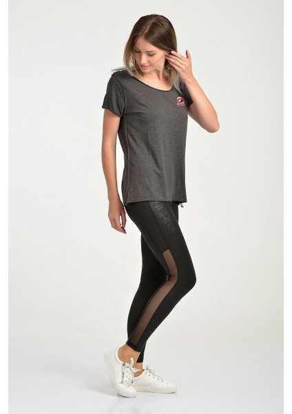 Kıss & Tell Nakışlı, Flamlı, Kısa Kol T-Shirt Gri - Xs fırsatları