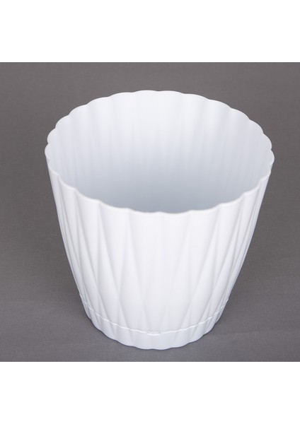 Plastik Istiridye Saksı No:1 Beyaz 0,9 Litre 12X11 cm