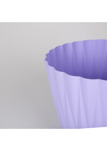 Plastik Istiridye Saksı No:2 Lila 1,6 Litre 15X13 cm
