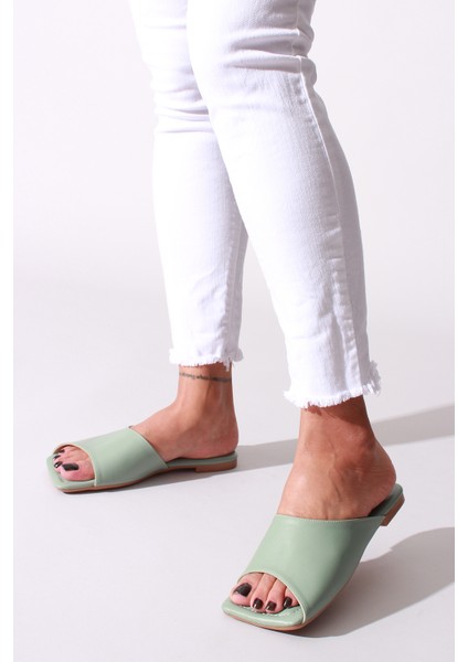 Plus Yeşil Cilt Kadın Terlik