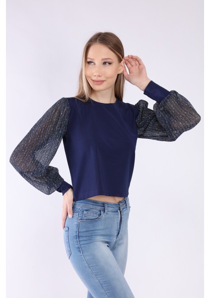 Kadın Kollar Jakarlı Simli Bluz fırsatları