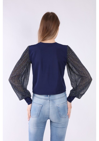 Kadın Kollar Jakarlı Simli Bluz indirimleri