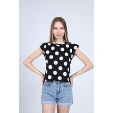 Neslice Kadın Beyaz Puantiyeli Vatkalı T-Shirt
