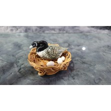 Es Dekor Porselen El Boyama Kuş ve Yuvası Koleksiyon Ürünü, Yumurtaları Var