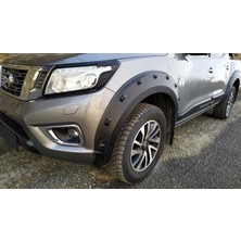 Artı Tunıng Nissan - Navara NP300 Far Çerçeve Kaplama / Siyah 2015+