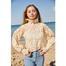 Vor Nişantaşı Kadın Tasarım  Sırtı Fermuarlı Dantel İşlemeli Bluz