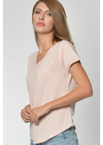 Yaka ve Kolları Taş Detaylı Tişört - Pembe Pembe - L