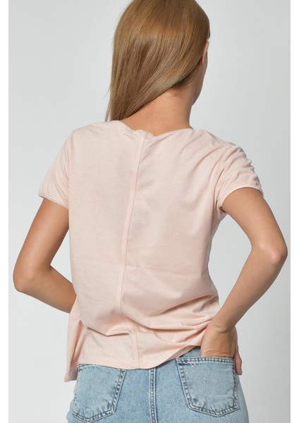 Yaka ve Kolu Detaylı Tişört - Pembe Pembe - M fırsatları