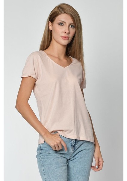Yaka ve Kolu Detaylı Tişört - Pembe Pembe - M indirimleri