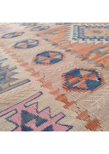 Anadolu Kilim Model 2