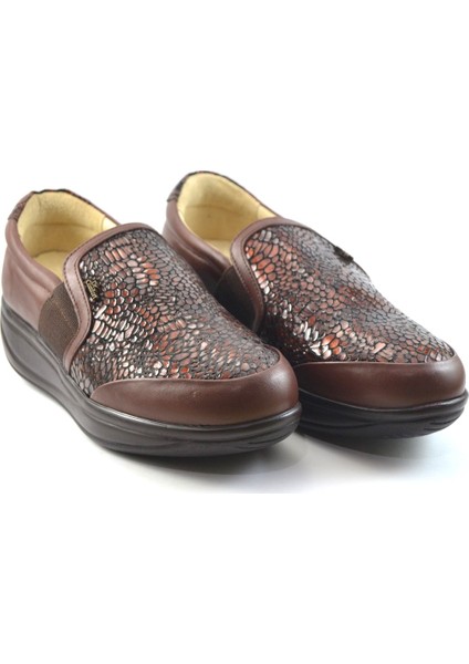Dr. Comfort 5013 Kahve Krokodil Deri Kadın Anne Ayakkabı
