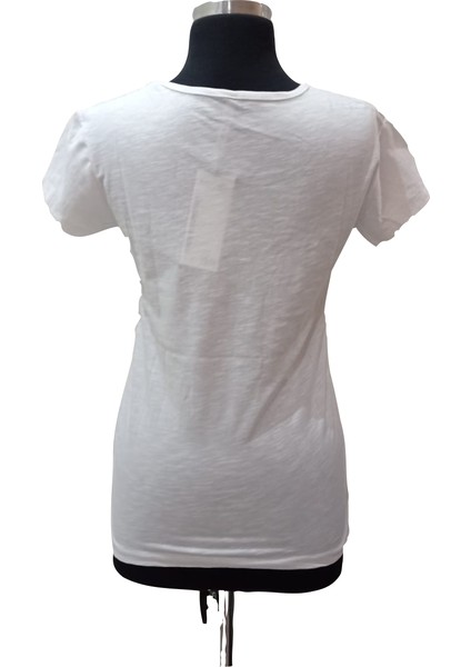 Beyaz Friday Baskılı Kısa Kollu T-Shirt modelleri