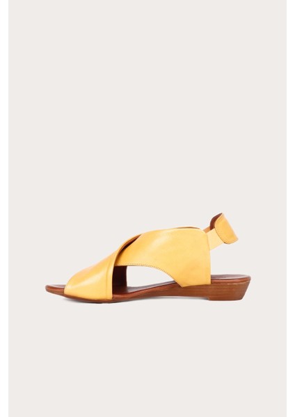 Sarı Deri Kadın Düz Sandalet modelleri