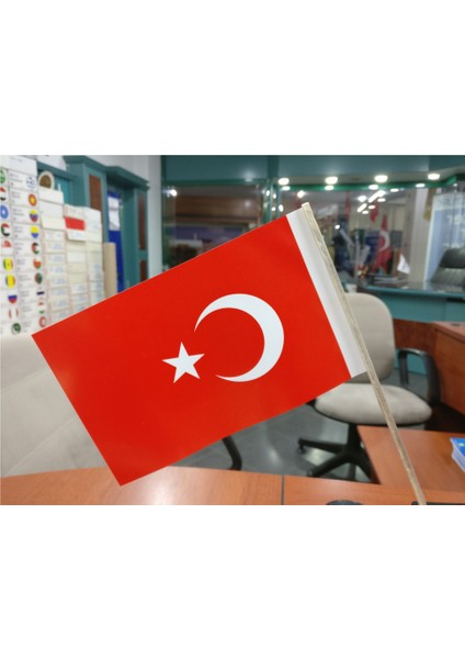 Kağıt Türk Bayrağı 12 x 20,5 cm 500 Adet