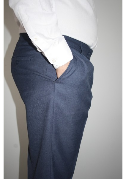 Erkek Mavi Geniş Kesim Tek Pileli Kumaş Pantolon modelleri