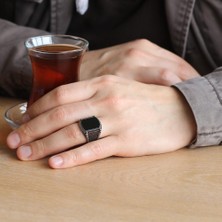 Tesbihane Nokta Işlemeli Siyah Oval Oniks Taşlı 925 Ayar Gümüş Erkek Yüzük