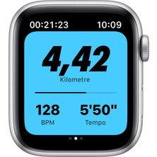 Apple Watch Nike SE 44mm GPS Silver Alüminyum Kasa ve Pure Platinum/Siyah Nike Spor Kordon MYYH2TU/A