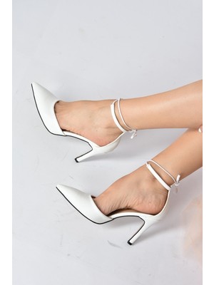 Fox Shoes Beyaz Sivri Burun Kadın Topuklu Ayakkabı K404810209