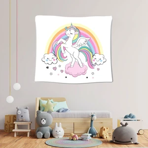 Şen Dekorasyon Gökkuşağı ve Ünicorn Çocuk Duvar Örtüsü