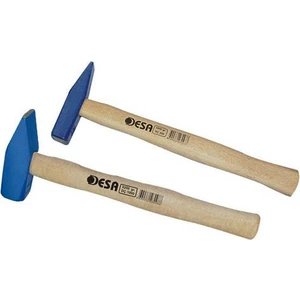 Çekiç 500 Gr Ahşap Saplı Çekiç 500 Gr Çekiç