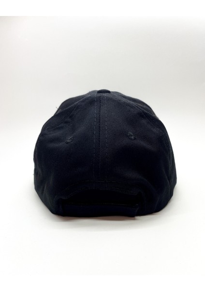 Düz Siyah Şapka modelleri