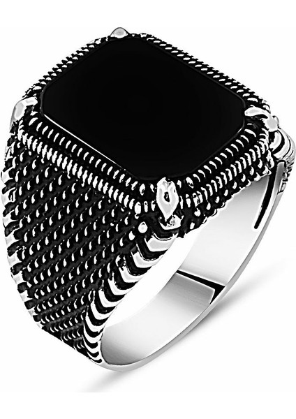 Nokta İşlemeliSiyah Köşeli Oniks Taşlı 925 Ayar Gümüş Erkek Yüzük modelleri